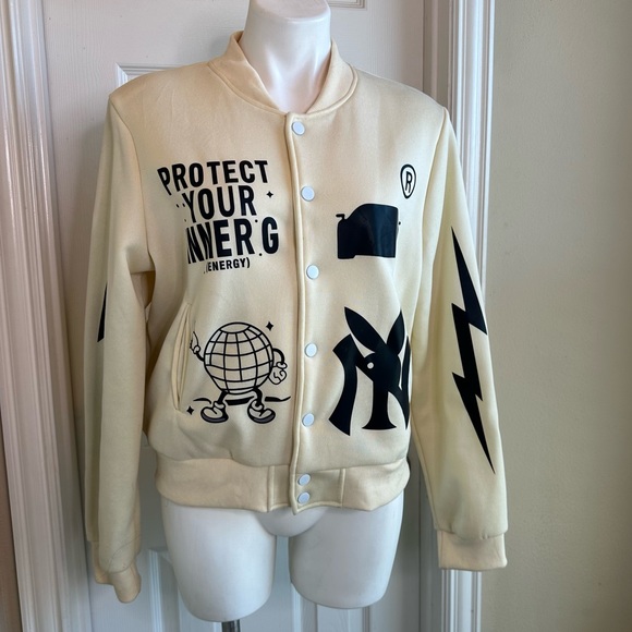 Protect your inner g • watch your back • crème & black jacket - Picture 3 of 6